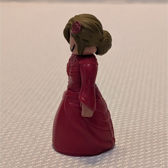 Lot of 2 Scarlett Sorceress and Snow Gentleman Roblox Series 4 Figures Only - Picture 9 of 13